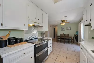 41 W Kavanagh Avenue, Tracy, CA 95376 - Photo 7