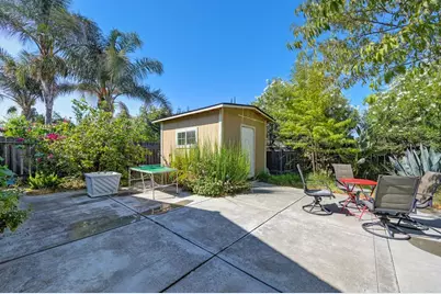 41 W Kavanagh Avenue, Tracy, CA 95376 - Photo 19