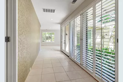11225 Crocker Grove Lane, Gold River, CA 95670 - Photo 5