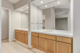 11225 Crocker Grove Ln, Gold River, CA 95670 - Photo 27