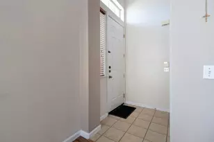 10349 Lanier Ln, Stockton, CA 95219 - Photo 5