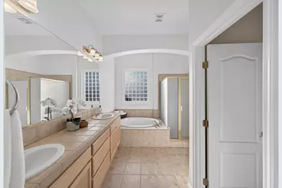 2033 Dorrington Drive, Roseville, CA 95661 - Photo 13