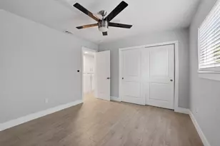 6410 Rolling Way, Carmichael, CA 95608 - Photo 35