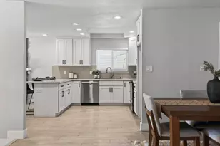 6410 Rolling Way, Carmichael, CA 95608 - Photo 7