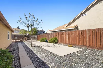 2588 Foxwood Court, Oakdale, CA 95361 - Photo 41