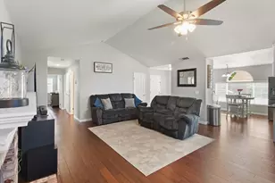 2588 Foxwood Ct, Oakdale, CA 95361 - Photo 13