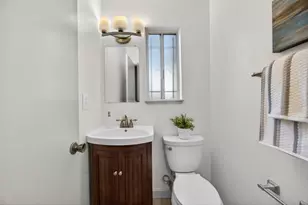 6795 Havenhurst Dr, Sacramento, CA 95831 - Photo 29