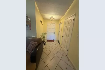 8118 Chateau Drive, Stockton, CA 95210 - Photo 37