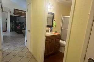 8118 Chateau Dr, Stockton, CA 95210 - Photo 33