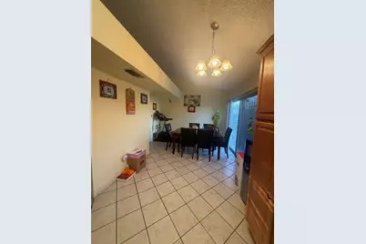 8118 Chateau Drive, Stockton, CA 95210 - Photo 9