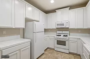 4616 Welera Way, Elk Grove, CA 95757 - Photo 23