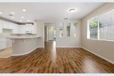 4616 Welera Way, Elk Grove, CA 95757 - Photo 13