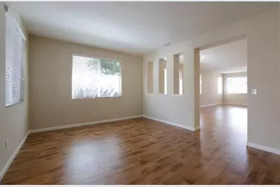 4616 Welera Way, Elk Grove, CA 95757 - Photo 5