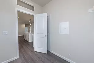 Youmans, Ventura, CA 93003 - Photo 13