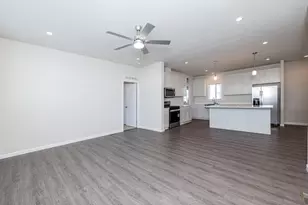 Youmans, Ventura, CA 93003 - Photo 9