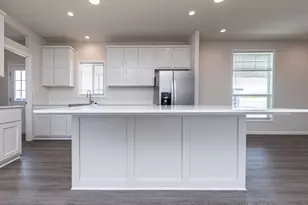 Youmans, Ventura, CA 93003 - Photo 15