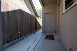 1851 W Harding Way, Stockton, CA 95203 - Photo 29