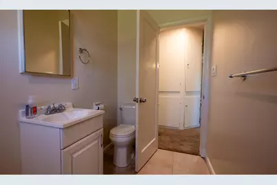 1851 W Harding Way, Stockton, CA 95203 - Photo 17