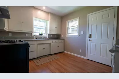 1851 W Harding Way, Stockton, CA 95203 - Photo 11
