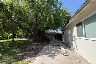 2052 Juanita Ct, Modesto, CA 95350 - Photo 39