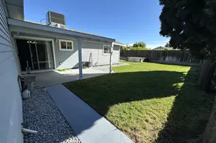 2160 Georgia Way, Turlock, CA 95382 - Photo 11