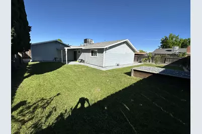 2160 Georgia Way, Turlock, CA 95382 - Photo 13