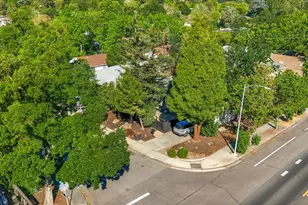 623 10th St, Davis, CA 95616 - Photo 49