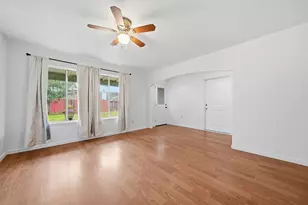 104 Wildflower Dr, Galt, CA 95632 - Photo 5