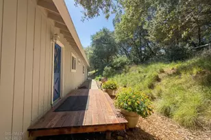 19310 Branding Iron Rd, Penn Valley, CA 95946 - Photo 5