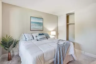 11598 Sutters Mill Cir, Gold River, CA 95670 - Photo 19