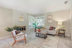 11598 Sutters Mill Cir, Gold River, CA 95670 - Photo 9