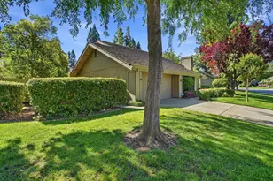 11598 Sutters Mill Cir, Gold River, CA 95670 - Photo 27