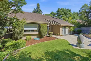 11598 Sutters Mill Cir, Gold River, CA 95670 - Photo 23