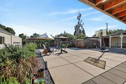 2308 Roanoke Avenue, Sacramento, CA 95838 - Photo 31