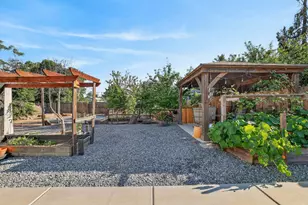 2308 Roanoke Ave, Sacramento, CA 95838 - Photo 41