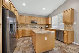 1272 Trehowell Dr, Roseville, CA 95678 - Photo 27