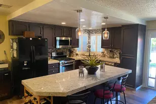 13163 Barnes Ave, Waterford, CA 95386 - Photo 9