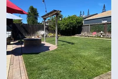 13163 Barnes Avenue, Waterford, CA 95386 - Photo 35