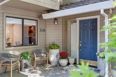 2126 University Park Drive, Sacramento, CA 95825 - Photo 3