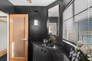 1018 W Morris Ave, Modesto, CA 95350 - Photo 59