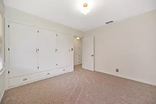 1381 54th St, Sacramento, CA 95819 - Photo 21