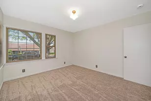 1381 54th St, Sacramento, CA 95819 - Photo 17