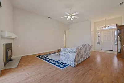 2223 Shire Way, Turlock, CA 95380 - Photo 9