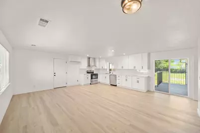 2504 48th Avenue, Sacramento, CA 95822 - Photo 3