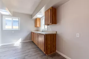 5632 Georgia Dr, North Highlands, CA 95660 - Photo 7