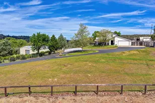 1981 Sweet Valley Rd, El Dorado Hills, CA 95762 - Photo 5