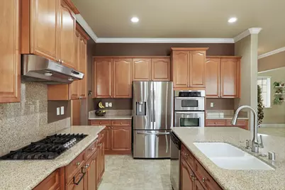 757 Killebrew Way, Galt, CA 95632 - Photo 9