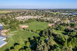 2957 Prado Ln, Davis, CA 95618 - Photo 37