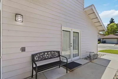 3552 Del Sol Way, Sacramento, CA 95834 - Photo 5