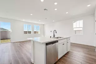 10340 W Hema Wy, Elk Grove, CA 95757 - Photo 7